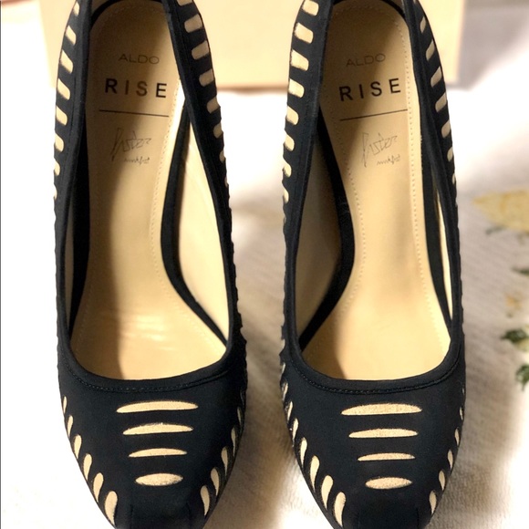 ALDO Rise Cregger -92 Slip On Heels sz 40 - Picture 2 of 7